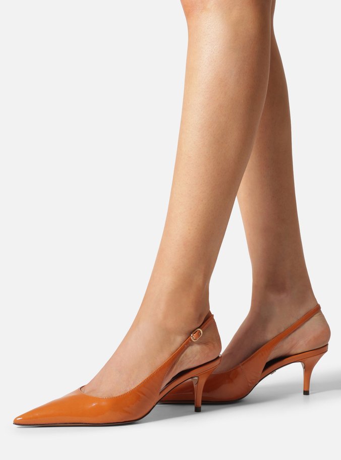 Scarpin Laranja Salto Fino Slingback