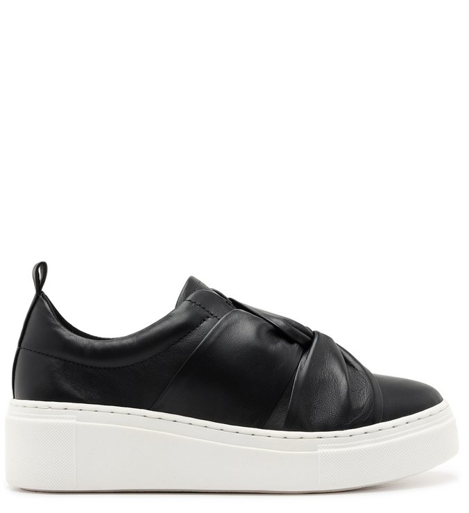 Tênis Slip On Preto Couro Nó Sola Alta