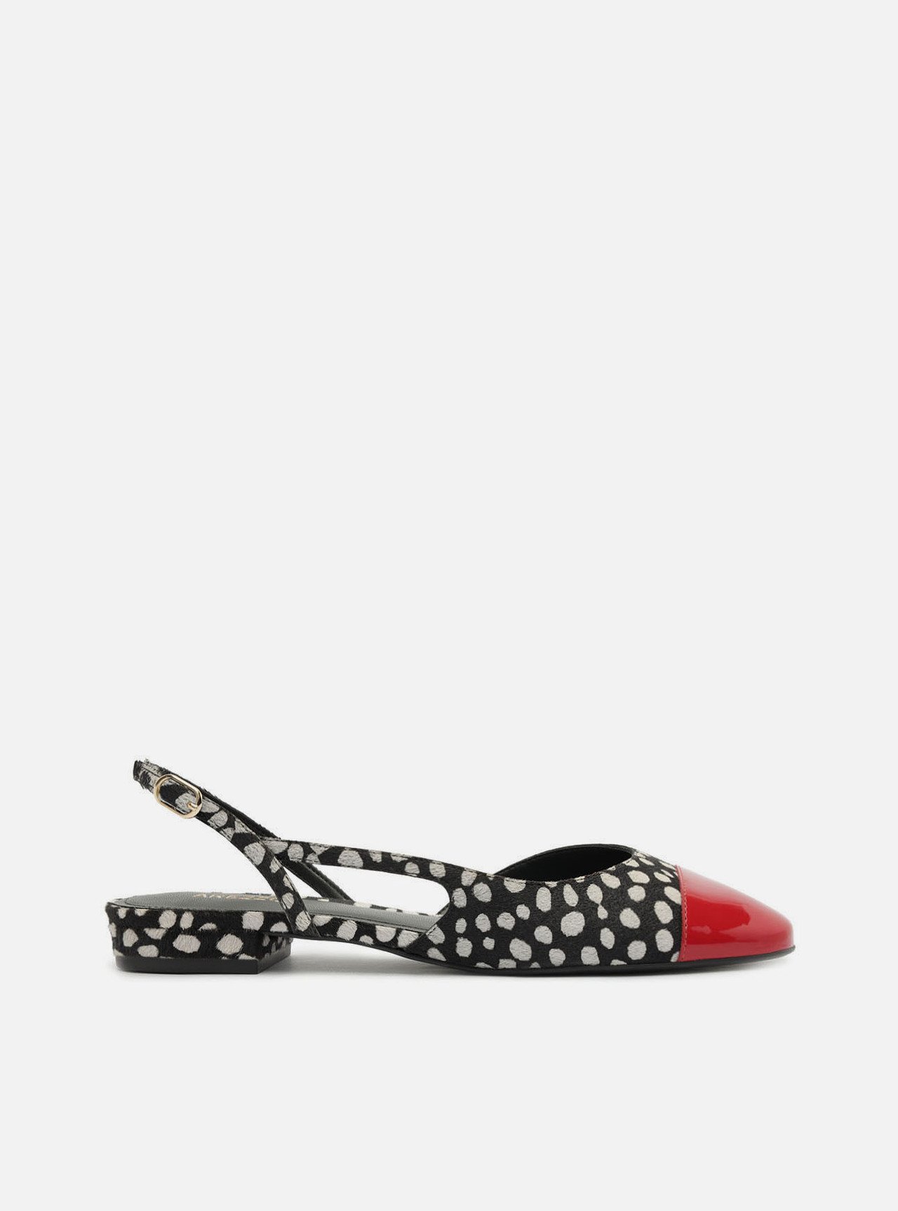 Sapatilha Multicolorida Bico Redondo Pelo Slingback — foto 1