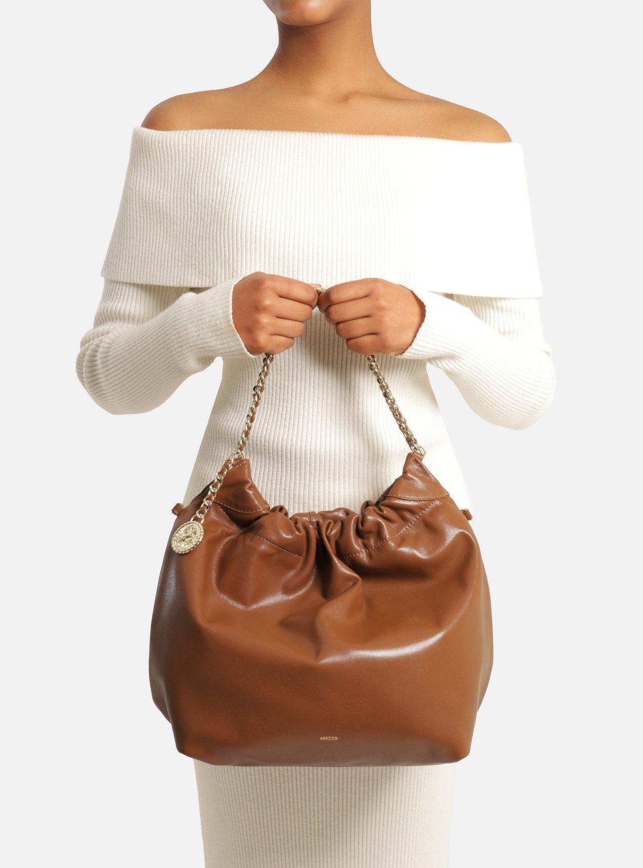 Bolsa Hobo Caramelo Couro Grande Alça Corrente — foto 6