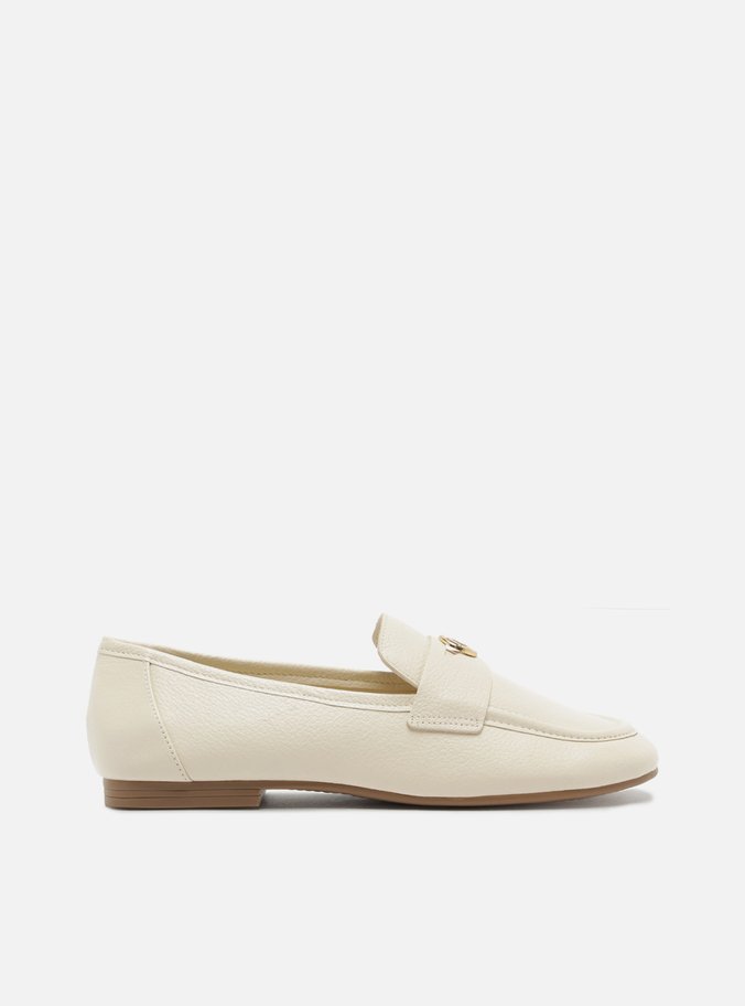 Mocassim Branco Salto Rasteiro