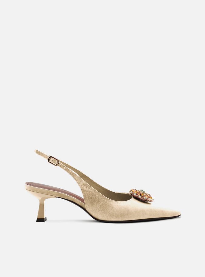 Scarpin Dourado Couro Salto Médio Slingback Pedraria
