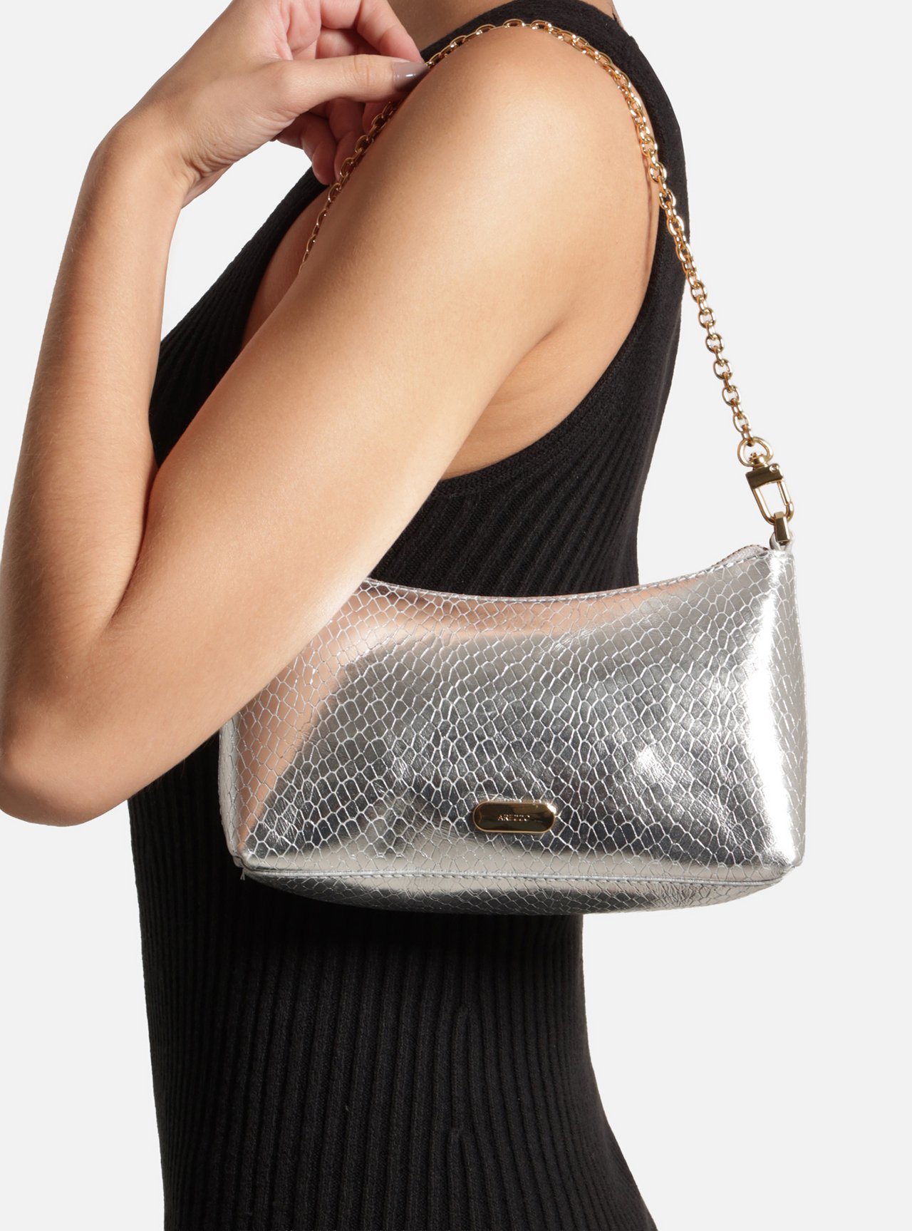 Bolsa Shoulder Preta Couro Média Snake Corrente — foto 6