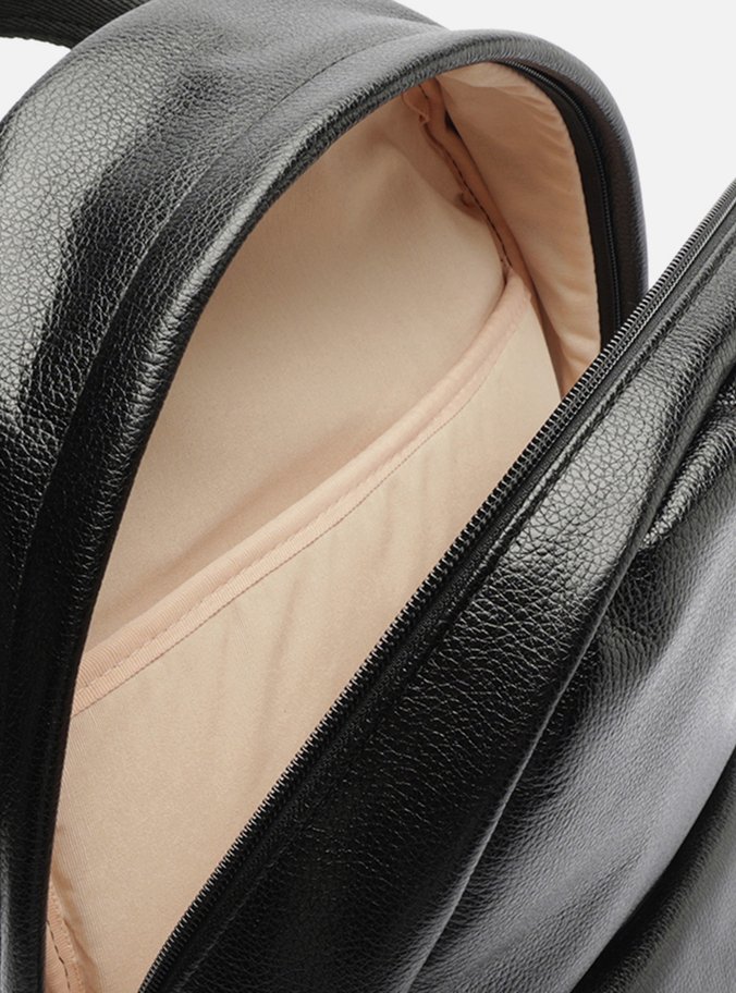 Mochila Preta Couro Grande Bolso Frontal