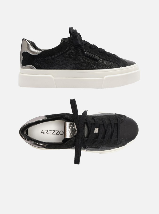 Tênis Preto Couro Detalhes Prata Velho