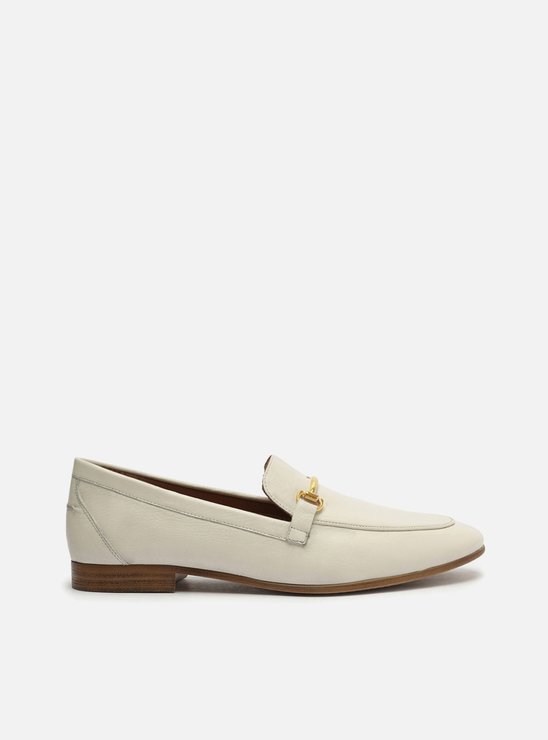 Mocassim Branco Couro Bico Fino Bridão