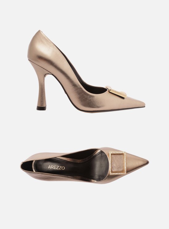 Scarpin Dourado Bico Fino Couro