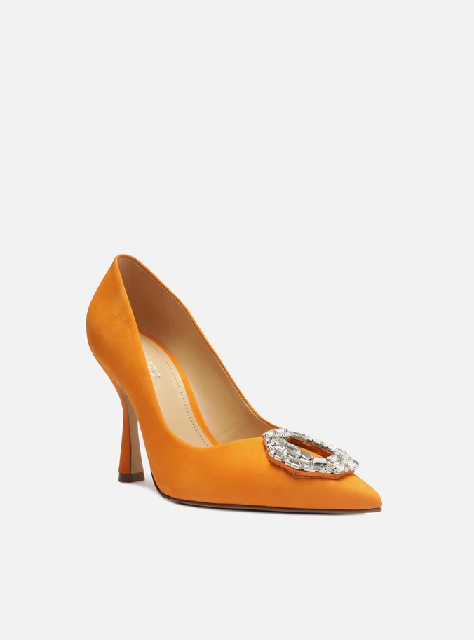 Scarpin Laranja Nobuck Bico Fino Pedraria