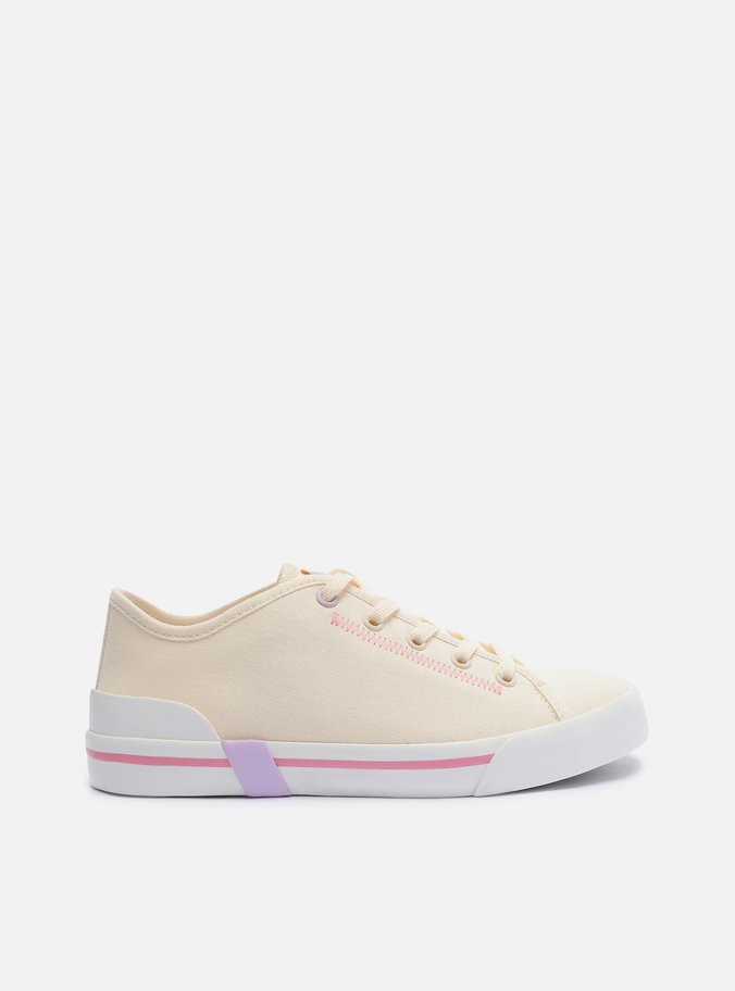 Tênis Creme Lona Detalhe Lateral