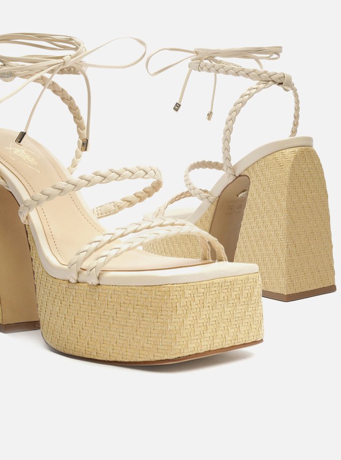 Sandália Off-White Meia Pata Trançada Amarração