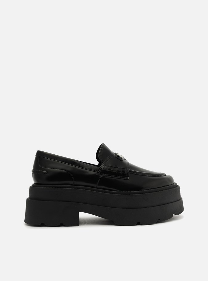 Mocassim Preto Plataforma Livia