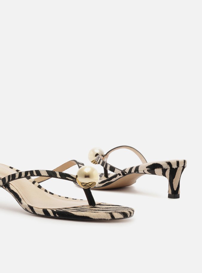 Tamanco Animal Print Salto Baixo Metais Duo