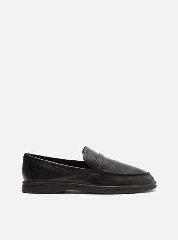 Mocassim Preto Couro Tira Detalhe