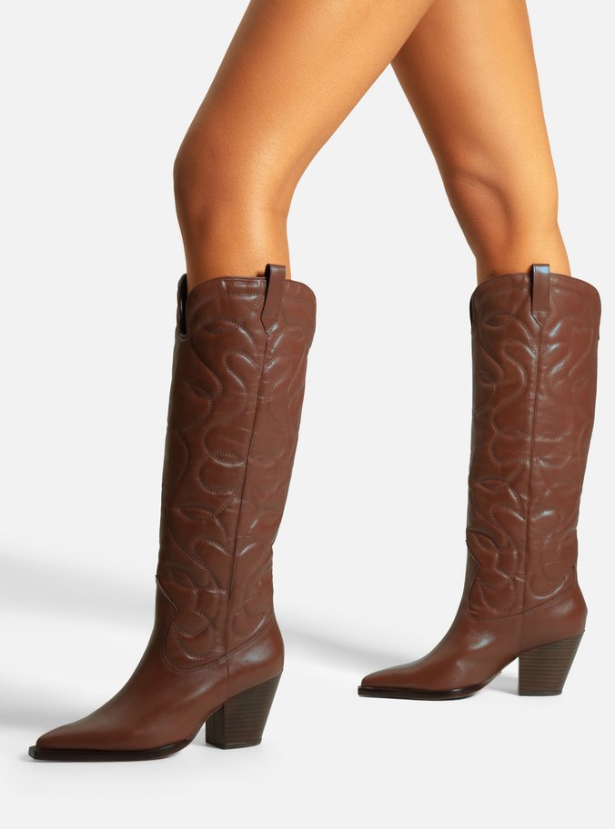 Bota Marrom Couro Cano Longo Western Costuras