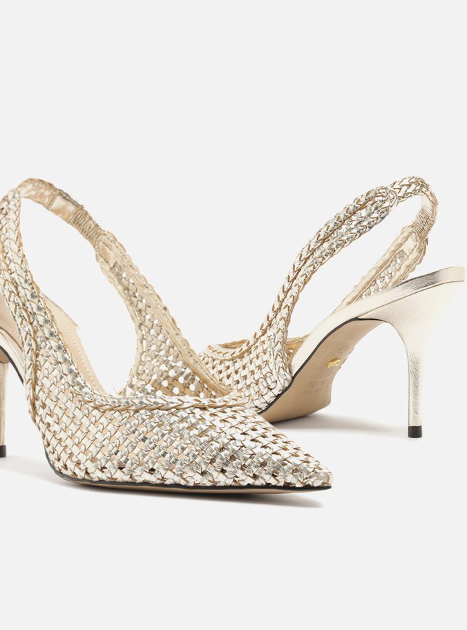 Scarpin Dourado Tressê Bico Fino Slingback