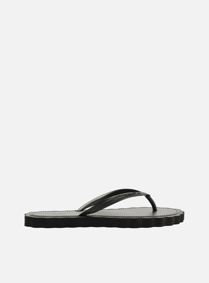 Chinelo de Dedo Preto Recouro Daisy