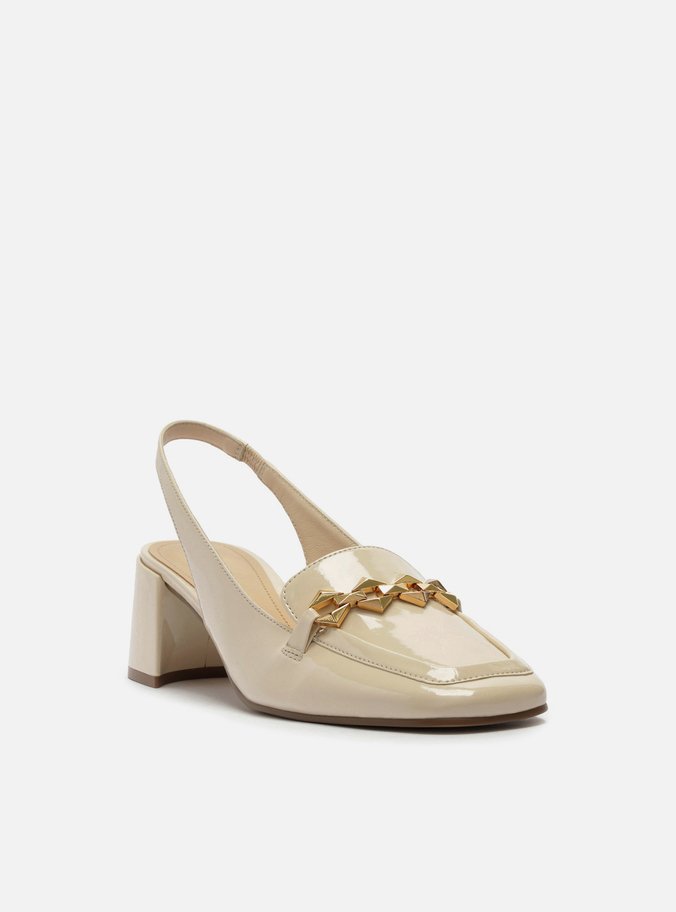 Loafer Off-White Verniz Salto Bloco Metal Triângulo