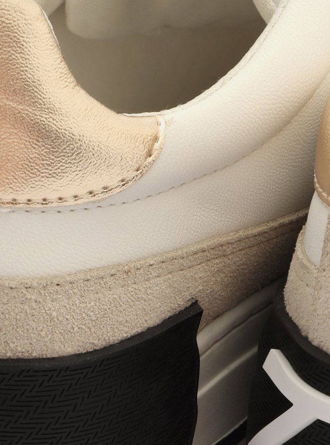 Tênis Branco Flatform Amarração Preto