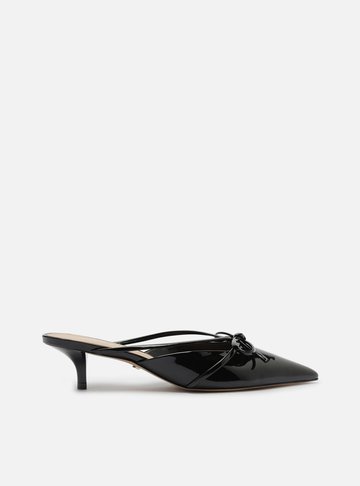Mule Preta Verniz Salto Kitten Laço