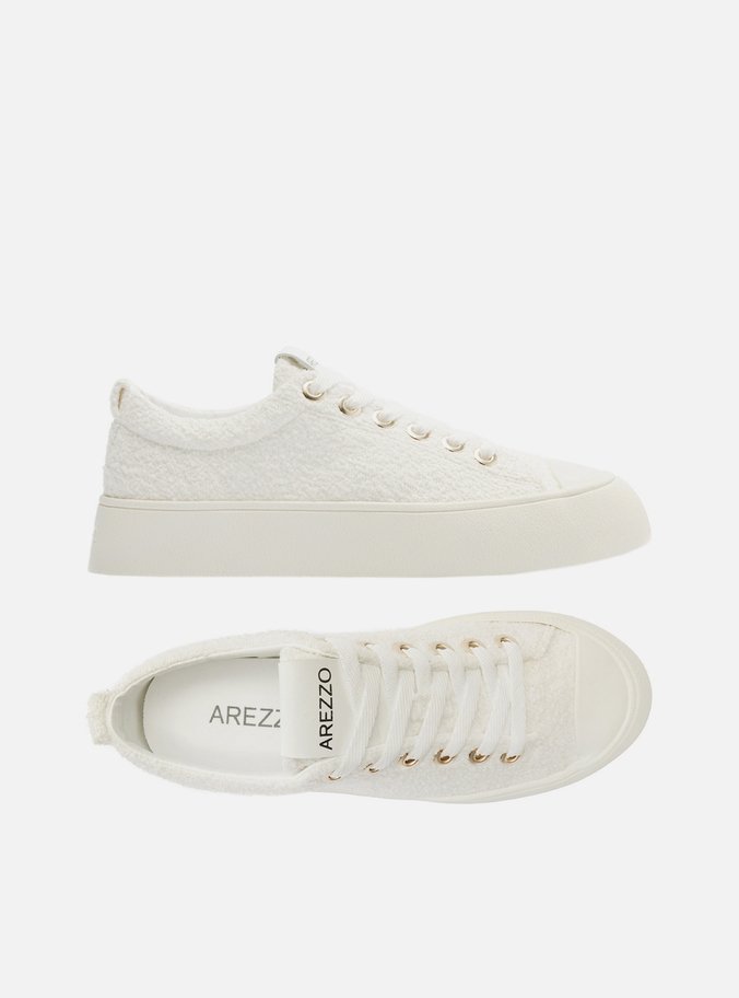 Tênis Branco Bouclé Amarração Casual