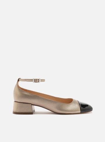 Sapato Boneca Dourado Bico Quadrado Cap Toe Arezzo