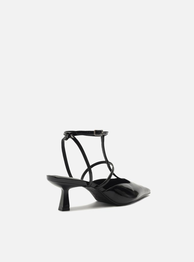 Scarpin Preto Verniz Salto Médio Aberto Tiras
