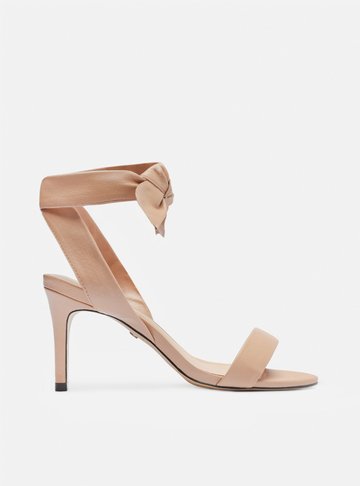 Sandália Nude Couro Salto Fino Amarração