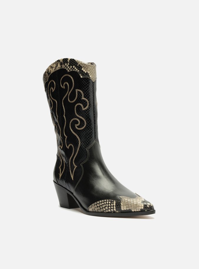 Bota Preta Couro Cano Médio Bordado Western