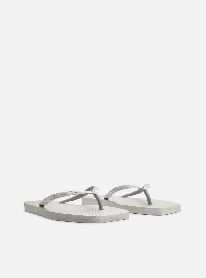 Chinelo de Dedo Prateado Square Brizza