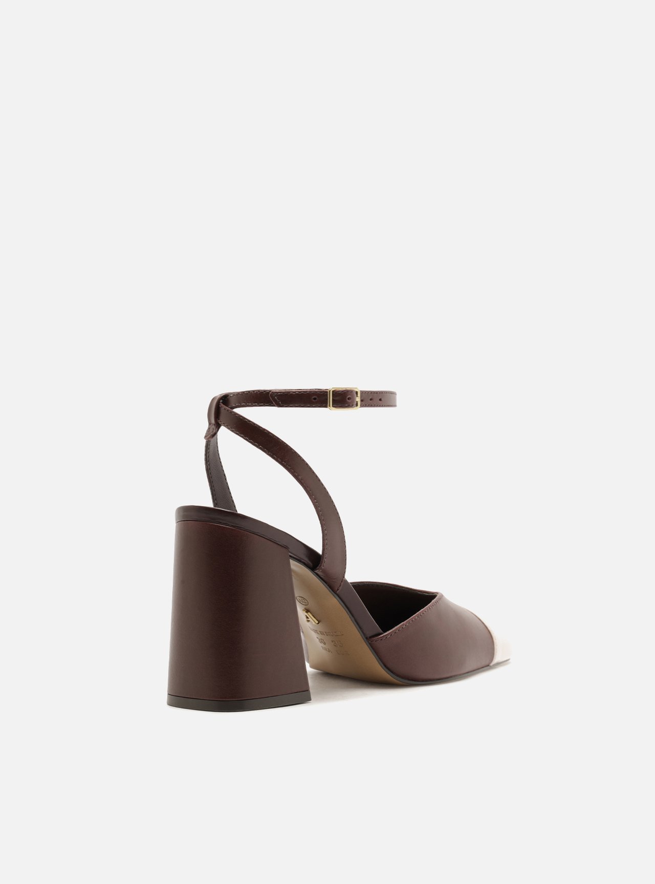 Scarpin Bordô Fivela Cap Toe Branco — foto 3