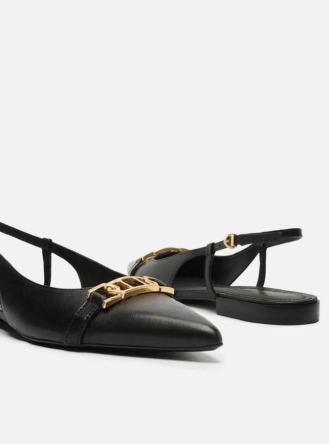 Sapatilha Preta Couro Bico Fino Slingback Metal