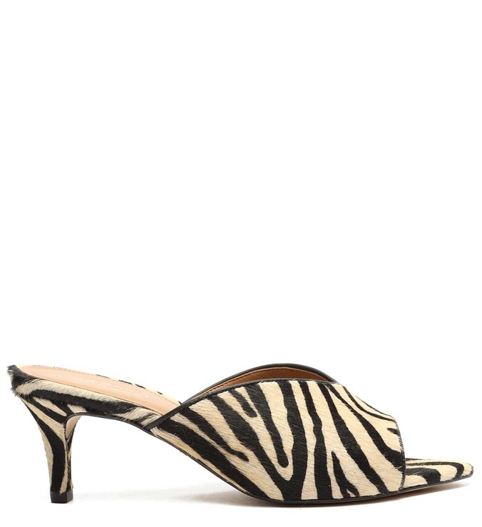 Mule Animal Print Pelo Bico Folha