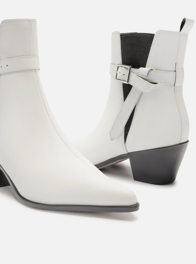 Bota Branca Couro Cano Curto Bico Fino Elástico