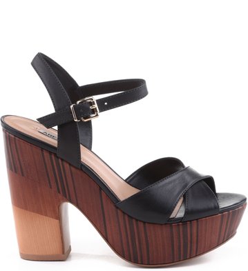 Plataforma Wood Preta