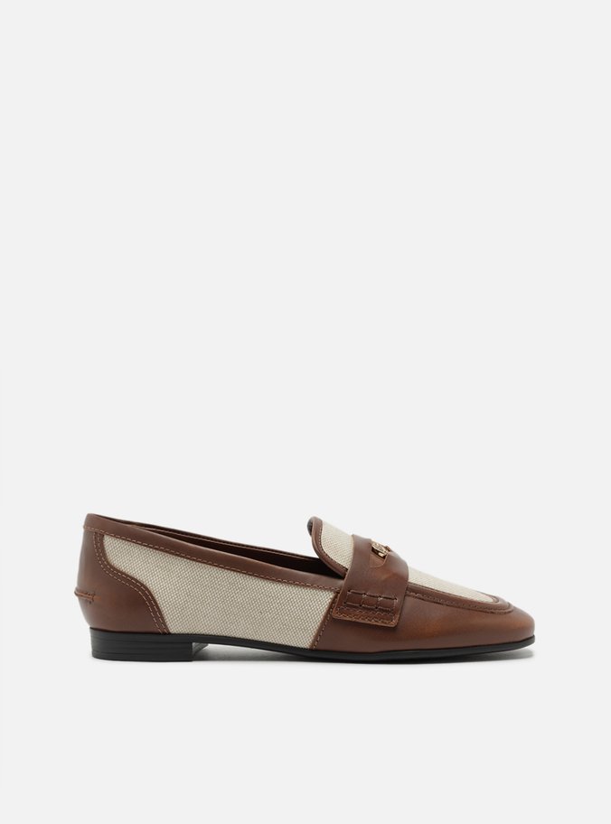 Mocassim Marrom Bimaterial Tira Medalha