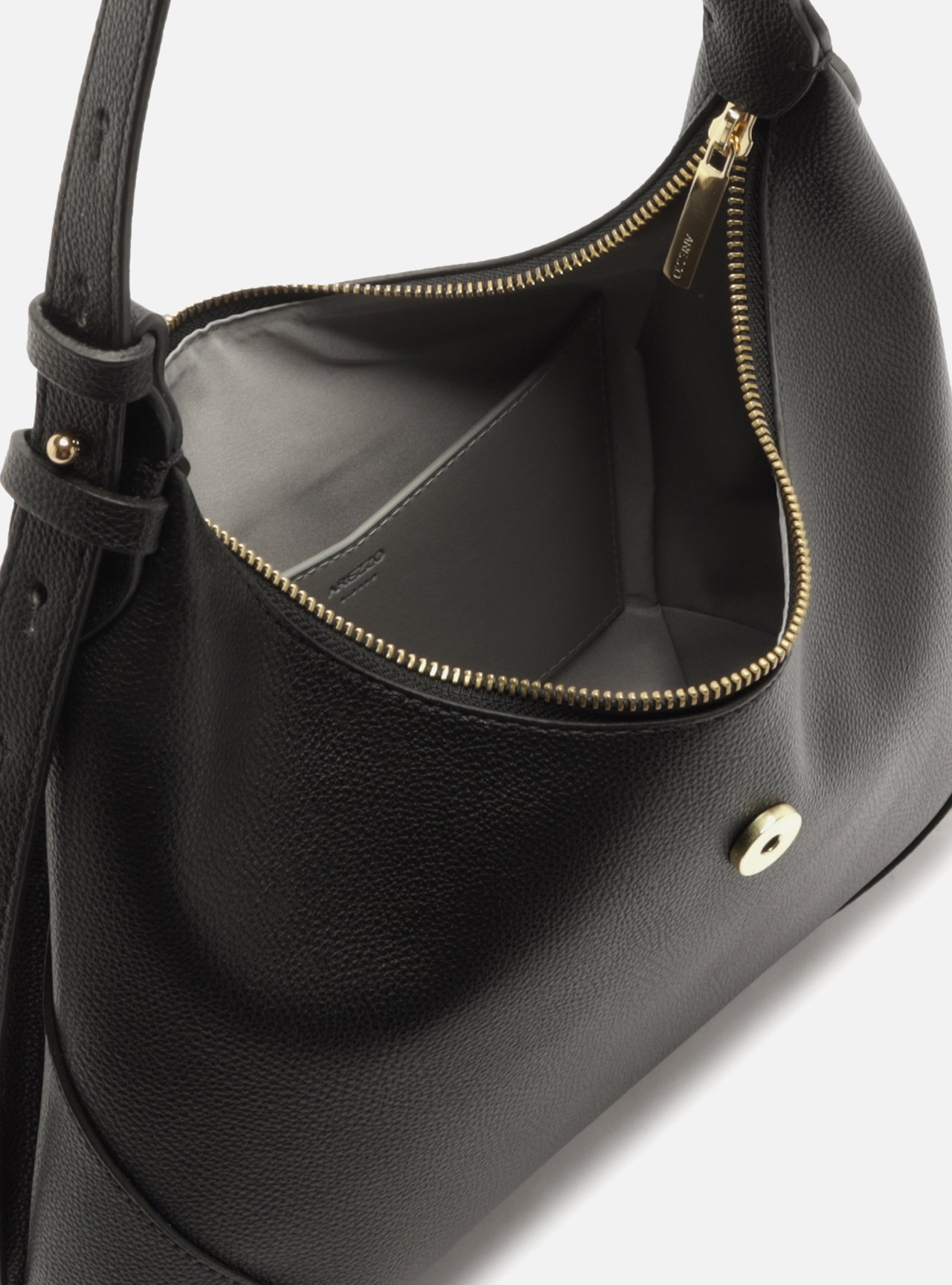 Bolsa Hobo Preta Grande Metais — foto 4