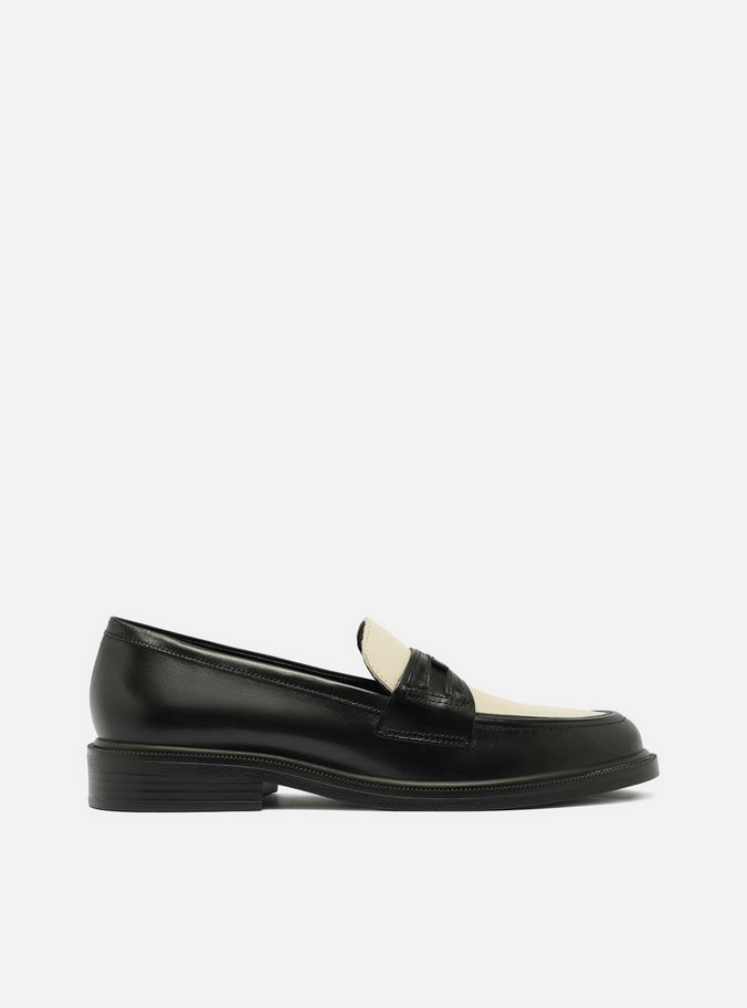 Mocassim Preto Couro Tira Branco