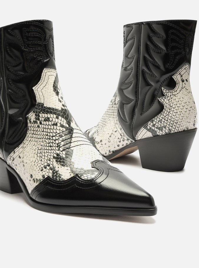 Bota Preta Couro Cano Curto Western Snake