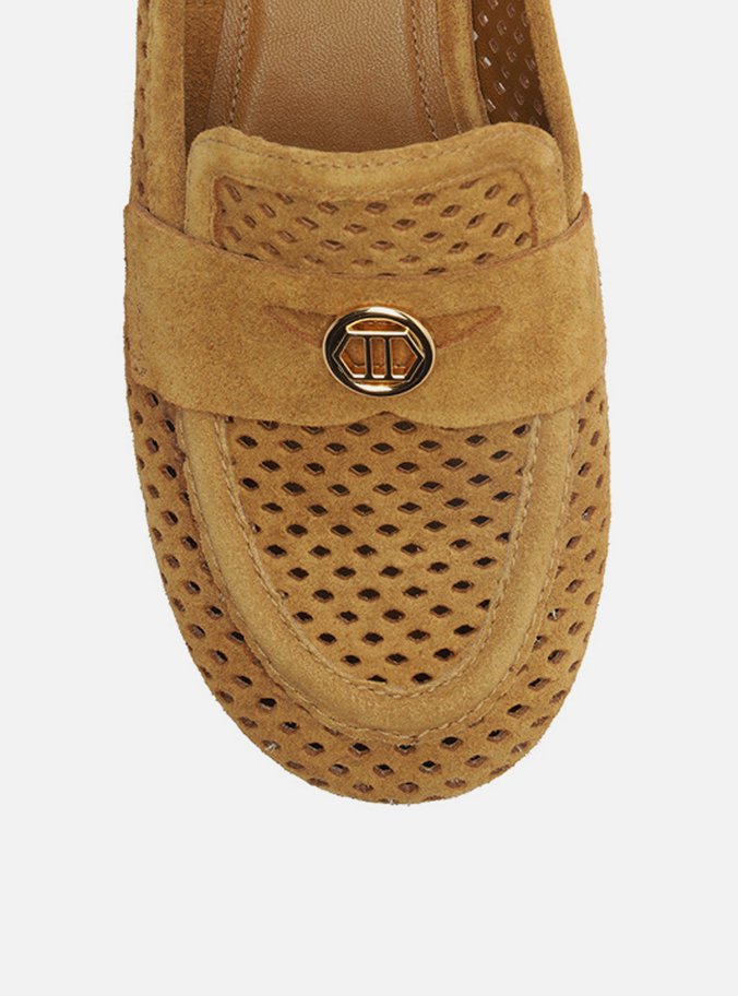 Mocassim Marrom Suede Bico Redondo Vazado Metal