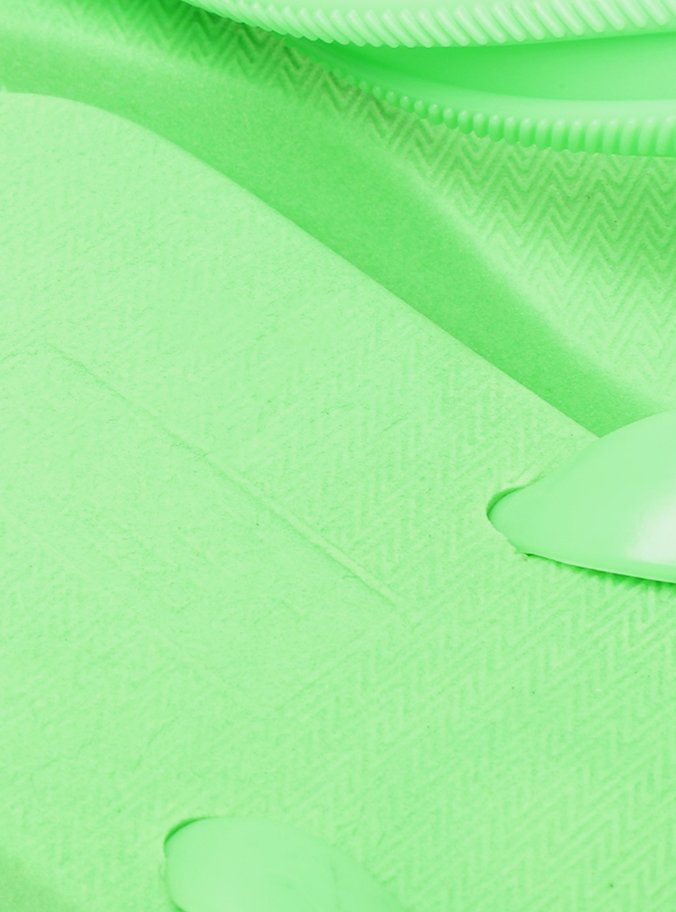 Chinelo de Dedo Verde Limão Brizza Injetado