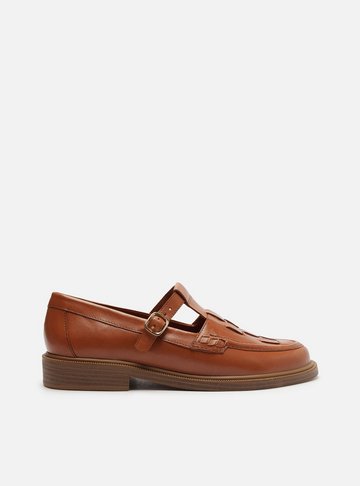 Mocassim Marrom Tiras