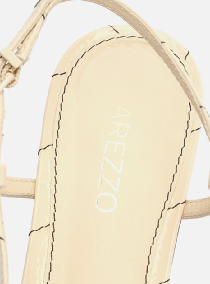 Sapatilha Off-White Aberta Helena