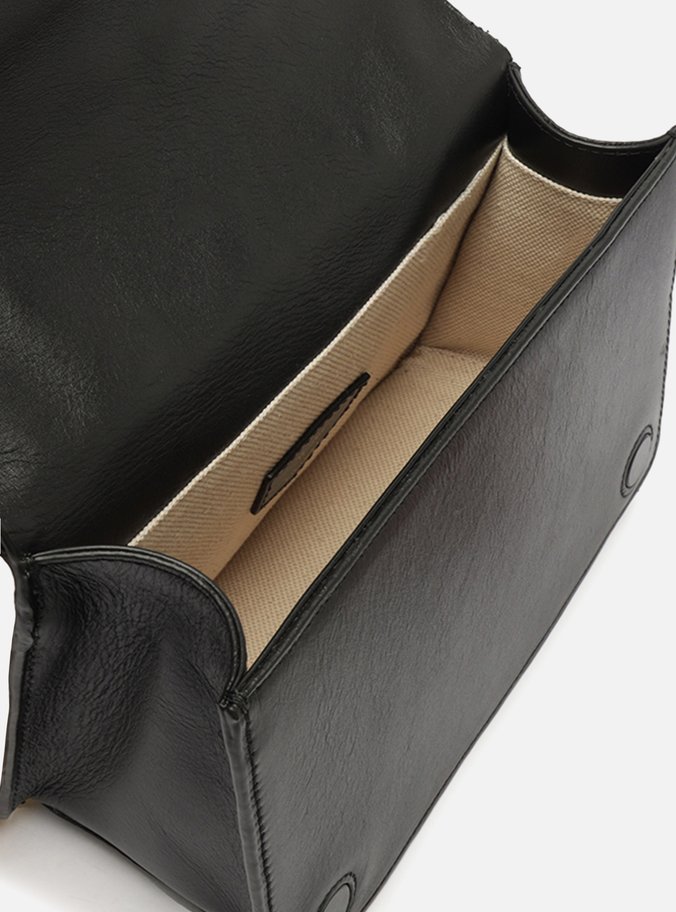 Bolsa Tiracolo Preta Couro Média Matelassê Corrente