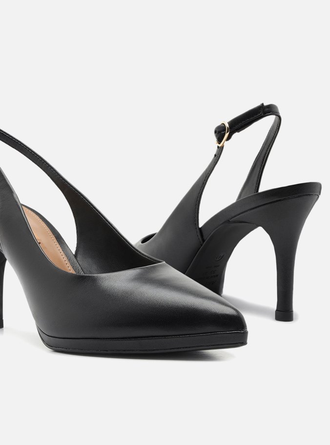 Scarpin Preto Couro Salto Alto Slingback