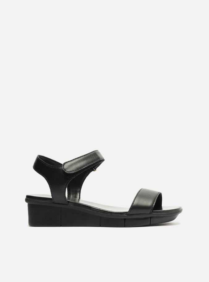 Sandália Preta Couro Flatform Comfort