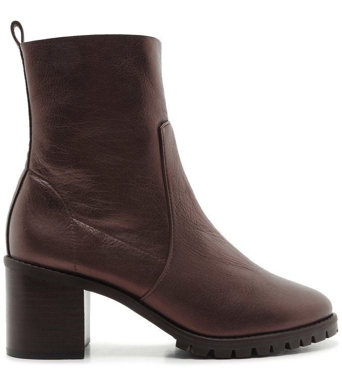 Bota Cano Médio Marrom Couro Tratorada Zíper Cacau Brown Metal