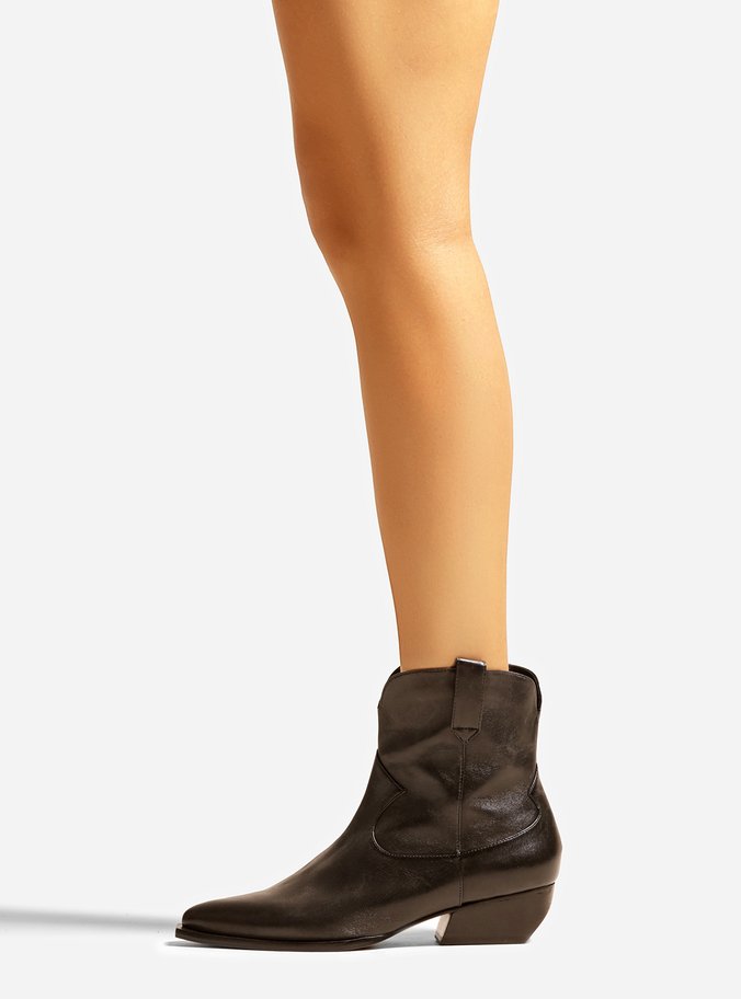 Bota Western Preta Couro Cano Curto