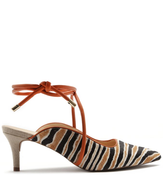 Scarpin Pelo Animal Print Salto Kitten Amarração Nut e Mandarine