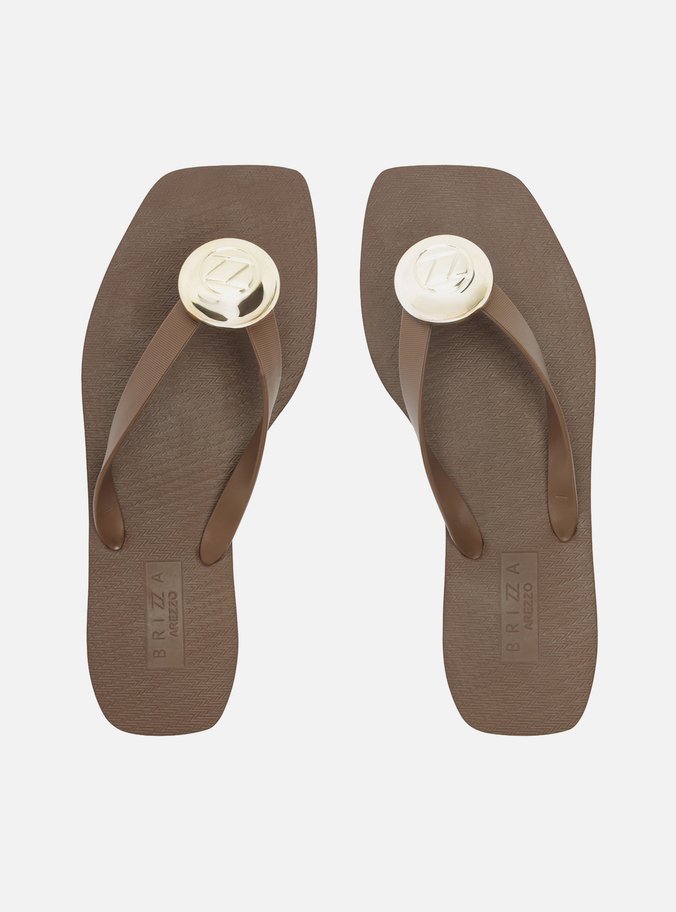 Chinelo de Dedo Marrom Square Metal Esfera