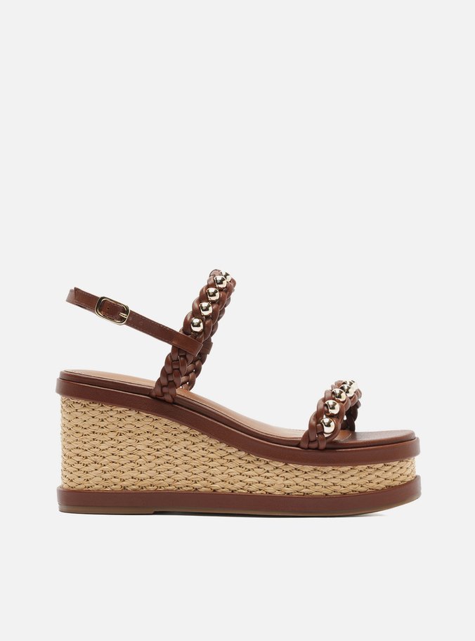 Sandália Marrom Plataforma Trançada Esferas